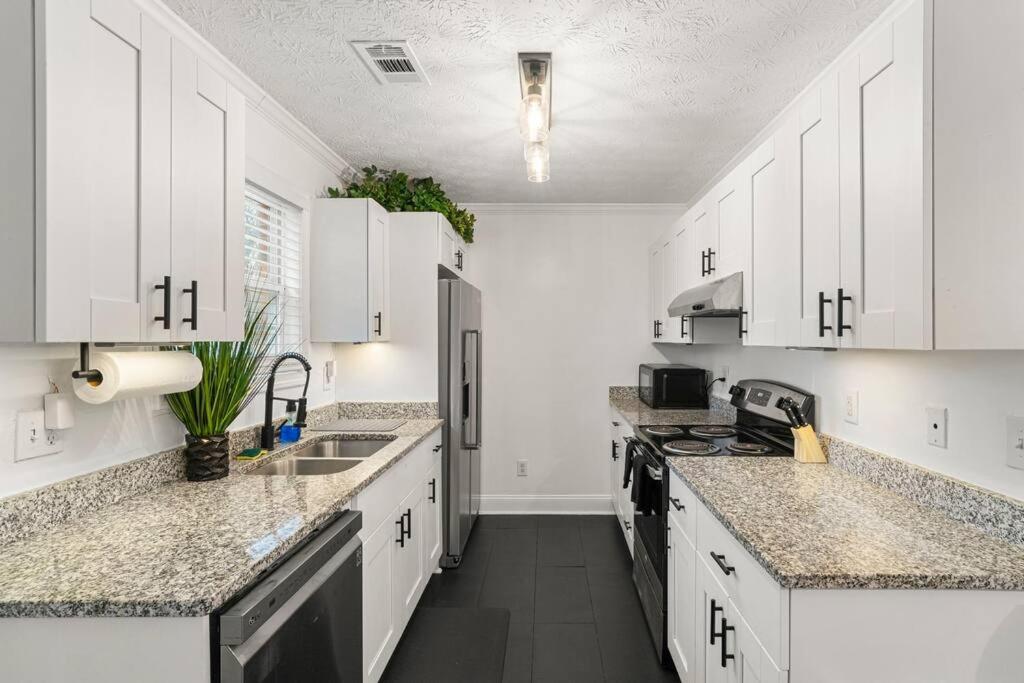 Modern 3Bd,2Ba Townhome Near Stadiums In Metro-Atl Atlanta Extérieur photo